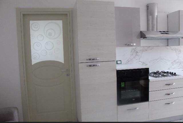 Sun Apartment *
